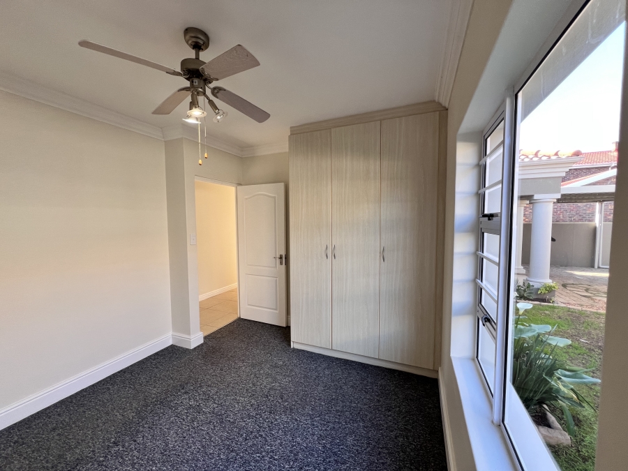 5 Bedroom Property for Sale in Noorsekloof Eastern Cape